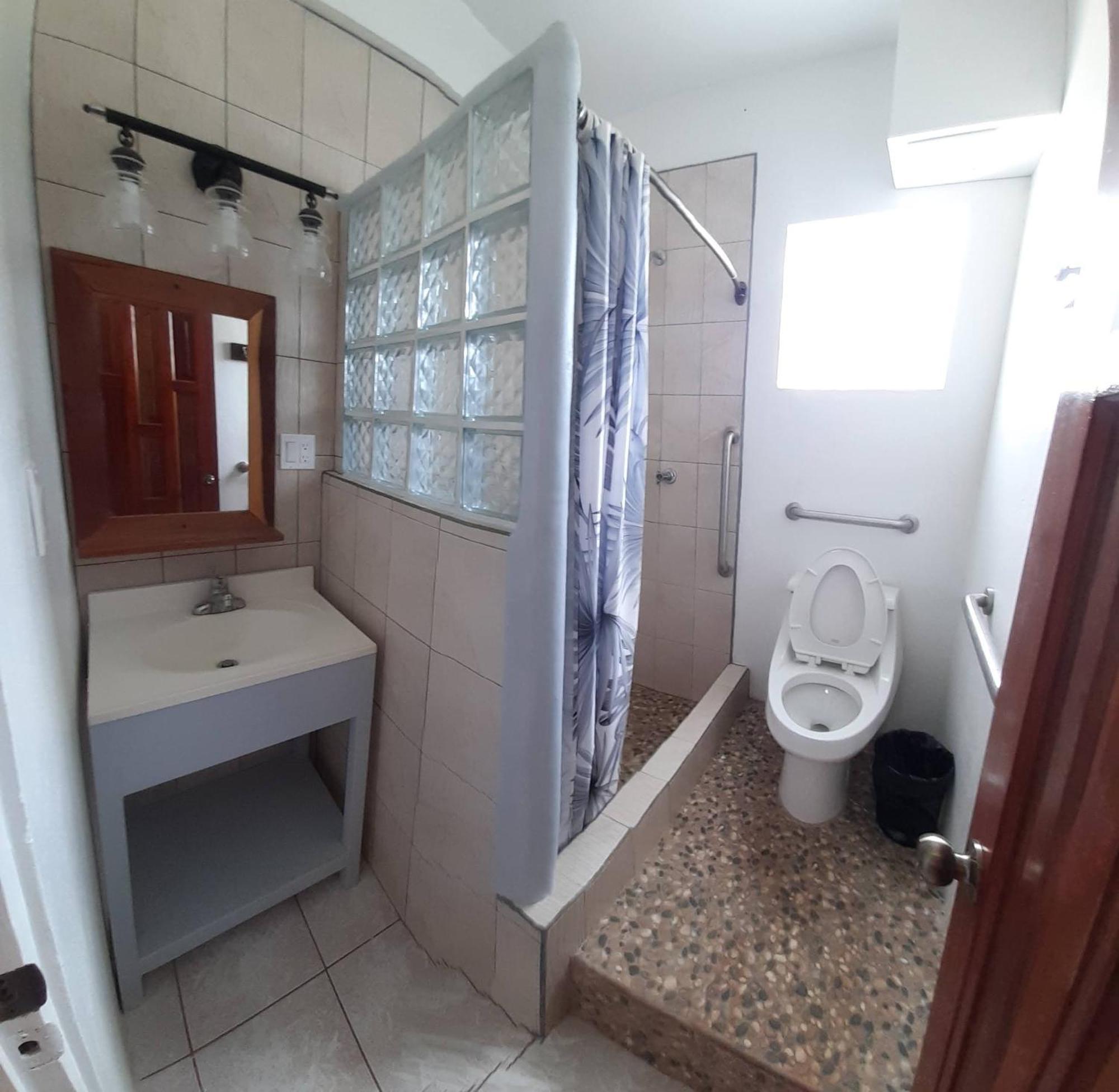 Rachel Land Apartment Caye Caulker Ngoại thất bức ảnh
